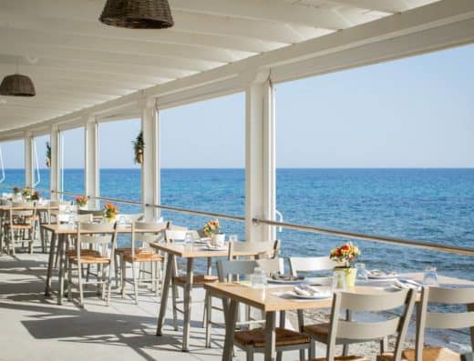 Aelia Bar Restaurant &Amp; Beach Lounge
