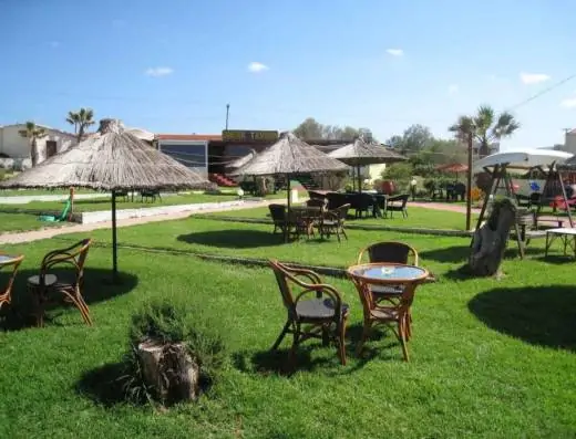 Mylos Beach Bar-Restaurant &Amp; Cafe In Anissaras