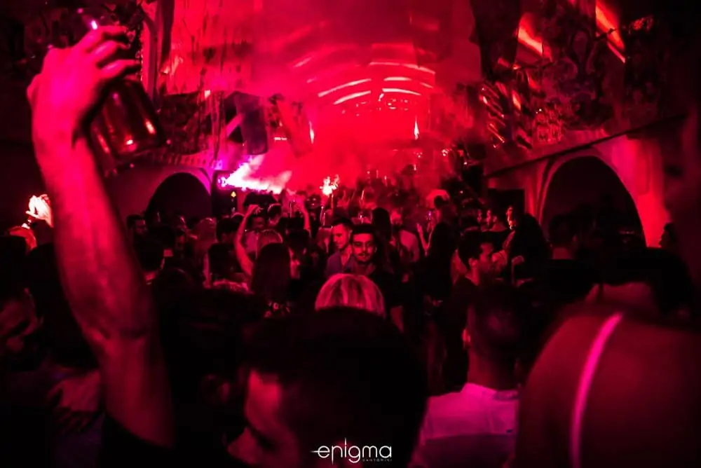 Enigma Club  Santorini 